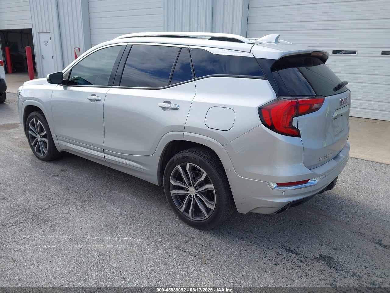2020 GMC TERRAIN DENALI · 3/11