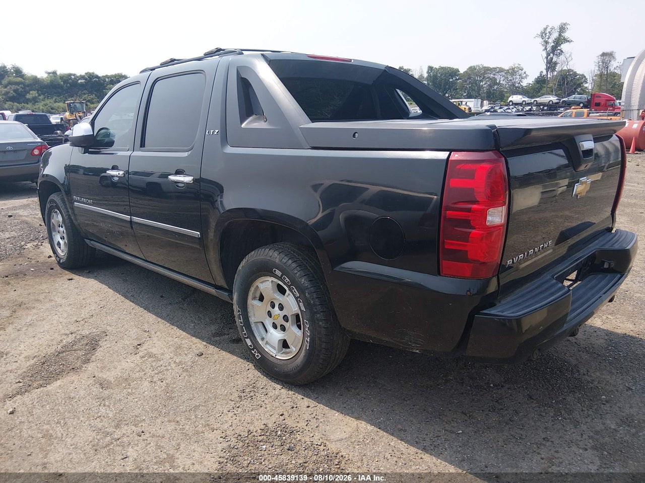 2012 CHEVROLET AVALANCHE LTZ · 3/11