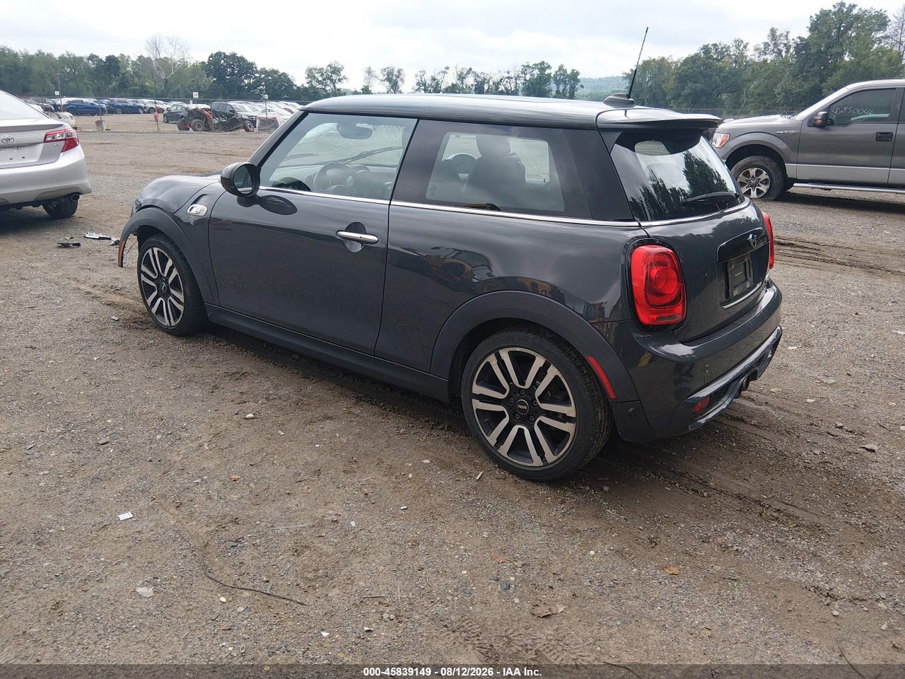 2019 MINI HARDTOP COOPER S · 3/11