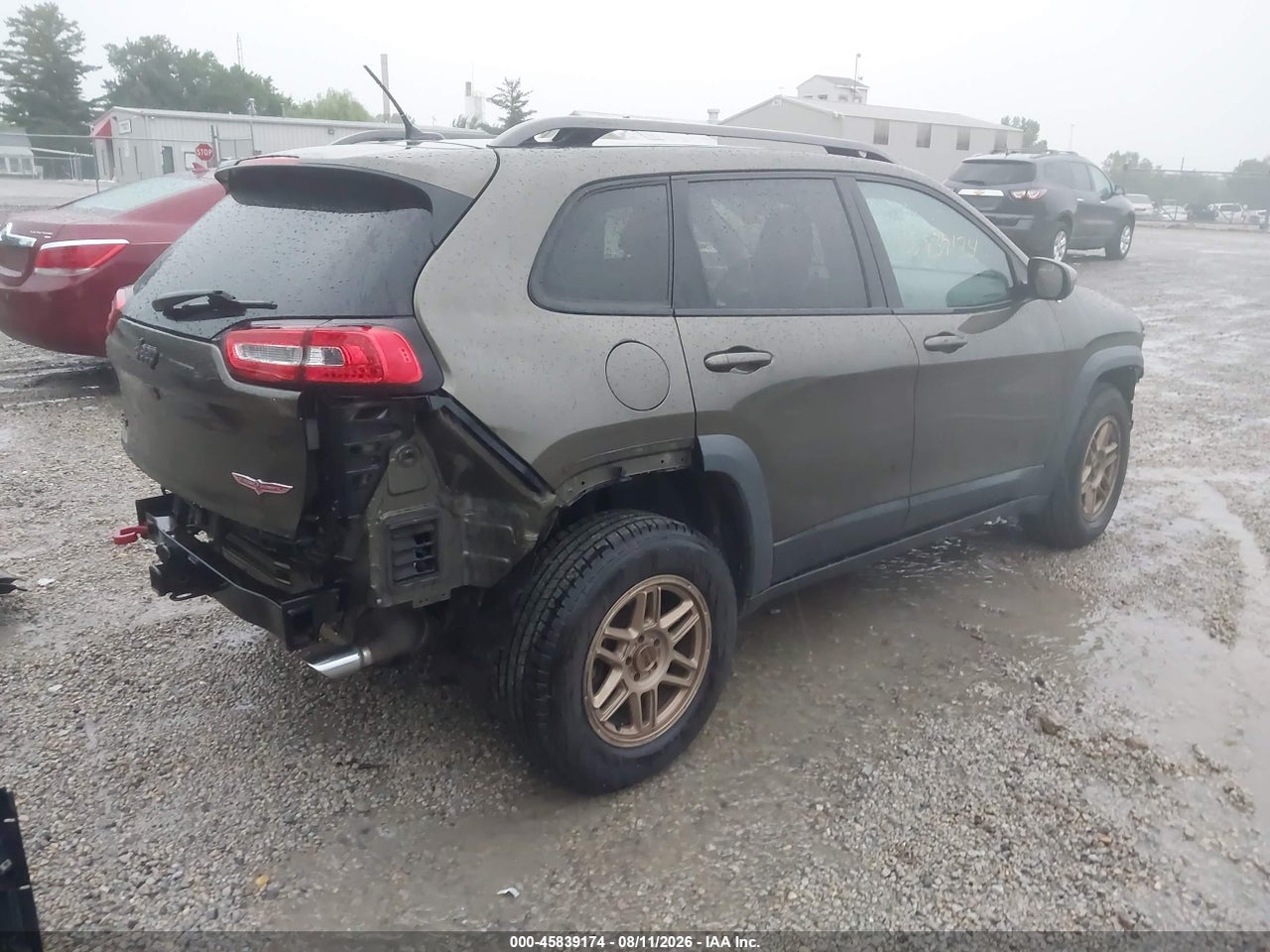 2015 JEEP CHEROKEE TRAILHAWK · 4/11