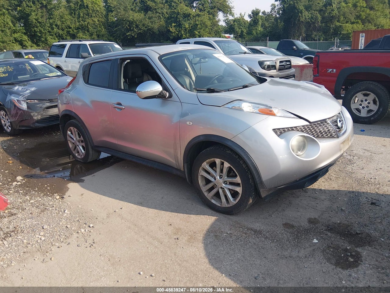 JN8AF5MV6BT****** · 2011 NISSAN JUKE SL