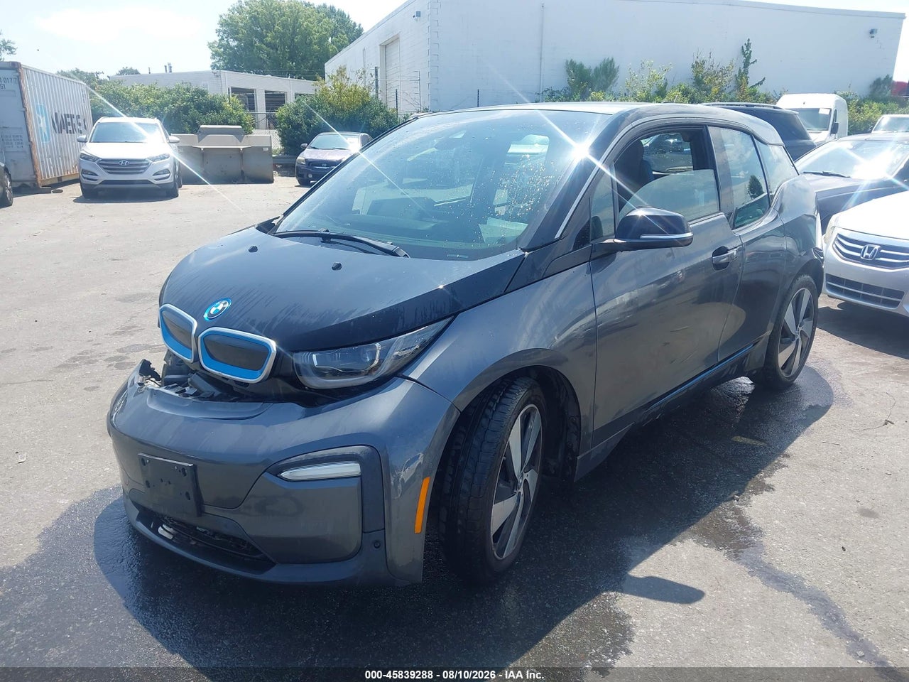 2019 BMW I3 120AH W/RANGE EXTENDER · 2/11