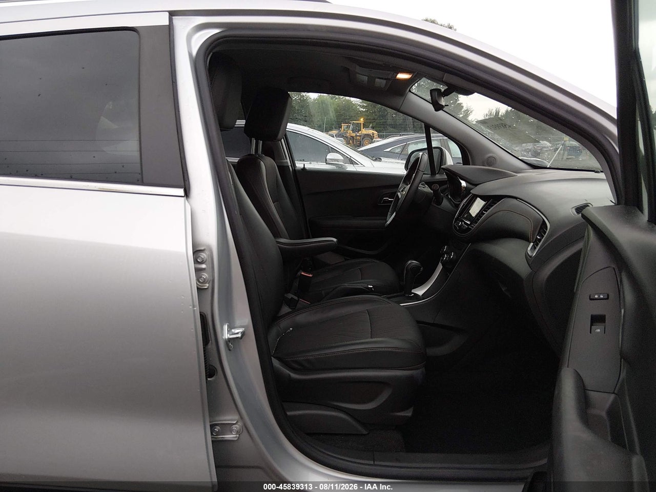2019 CHEVROLET TRAX LT · 5/11