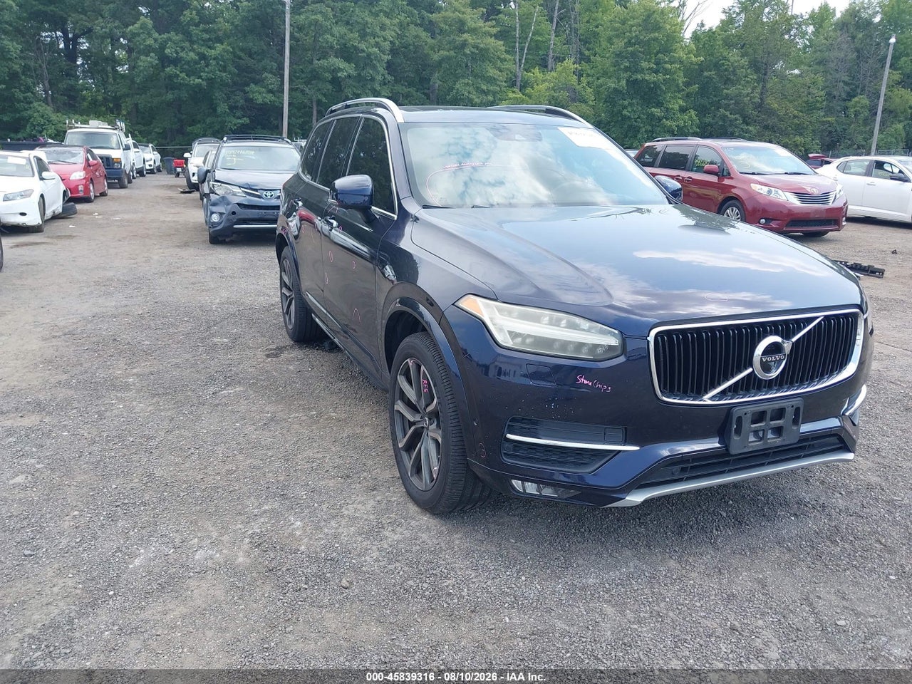 YV4A22PK5H1****** · 2017 VOLVO XC90 T6 MOMENTUM
