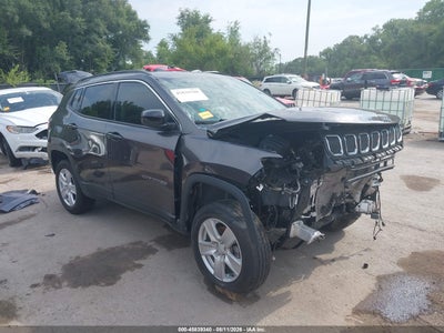 3C4NJDBBXNT****** · 2022 JEEP COMPASS LATITUDE 4X4