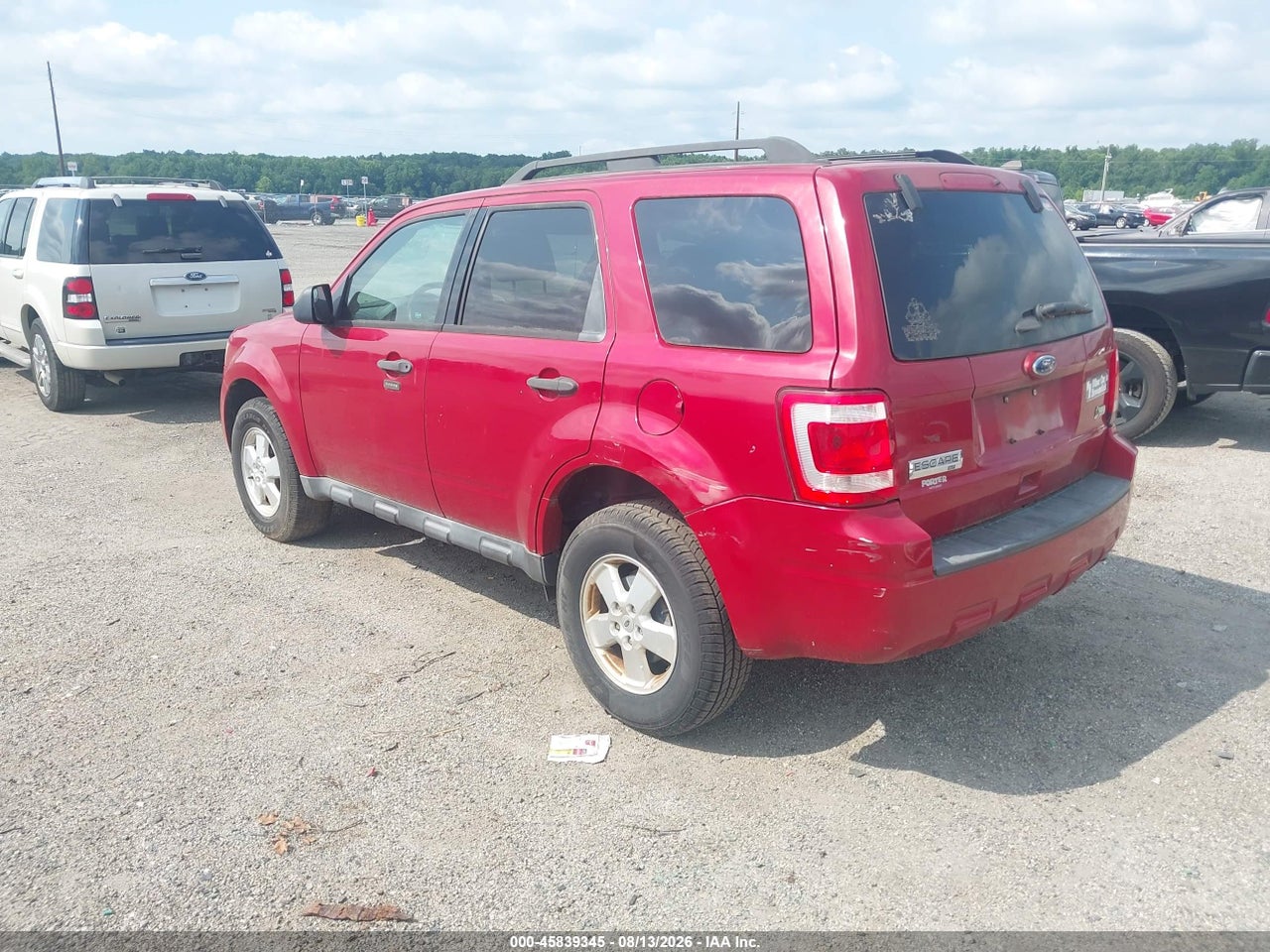 2011 FORD ESCAPE XLT · 3/11