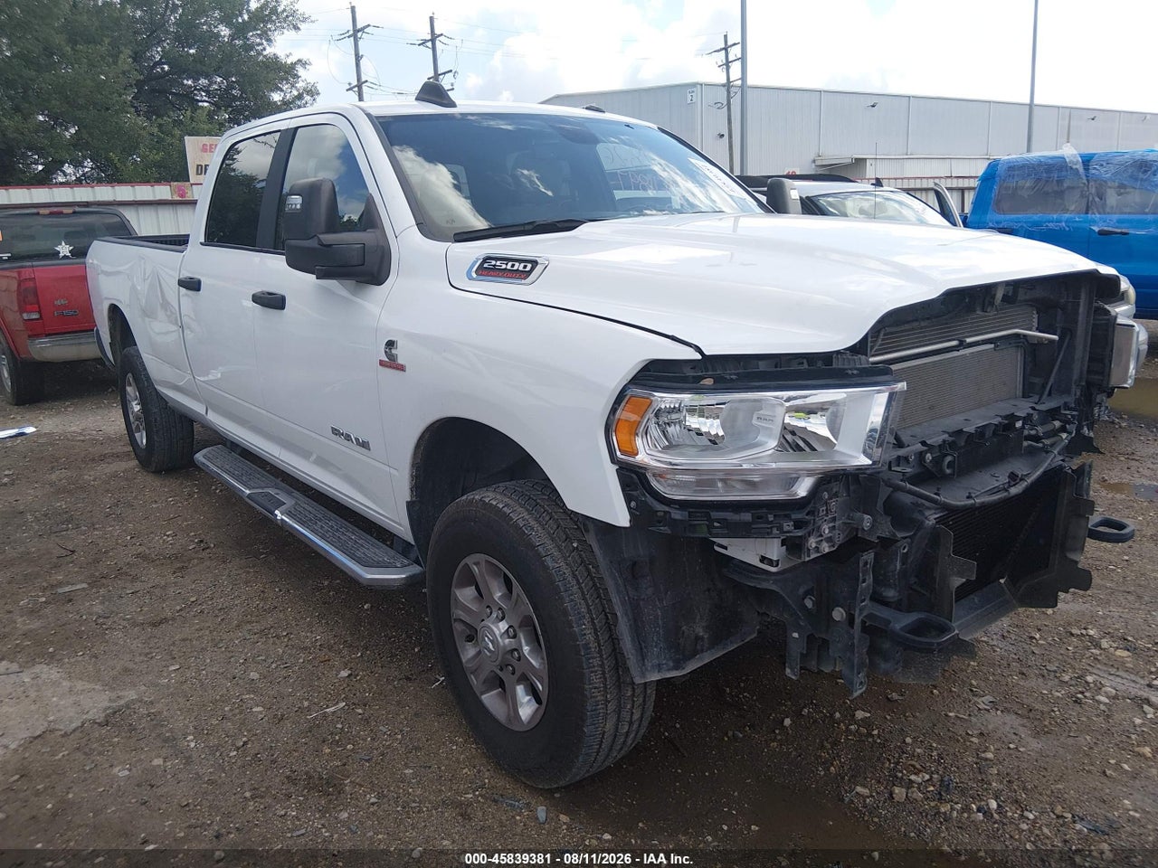 3C6UR5JL9RG****** · 2024 RAM 2500 BIG HORN  4X4 8' BOX