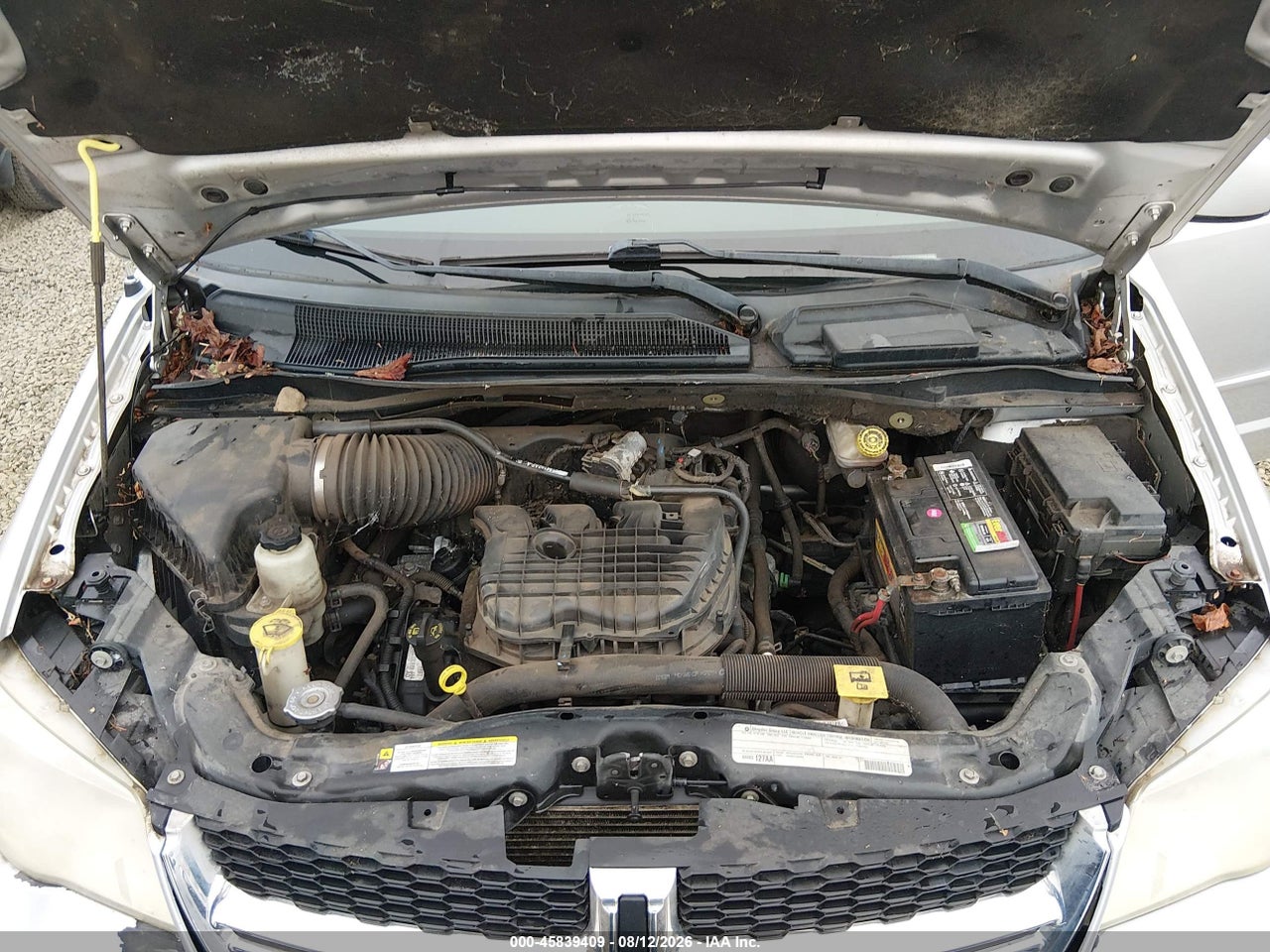 2D4RN5DGXBR****** · 2011 DODGE GRAND CARAVAN CREW · 10/11