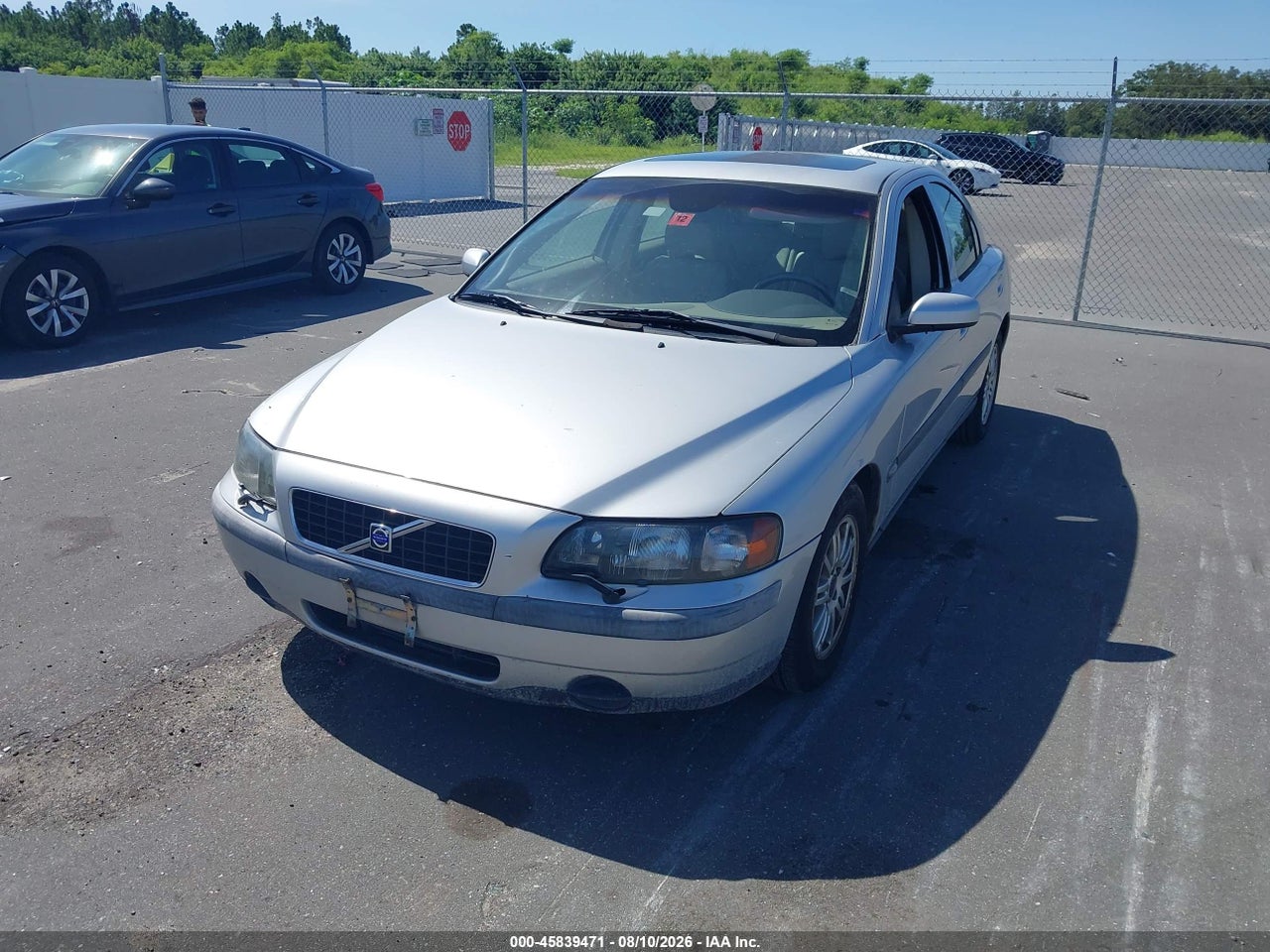 2004 VOLVO S60 2.4 · 2/11