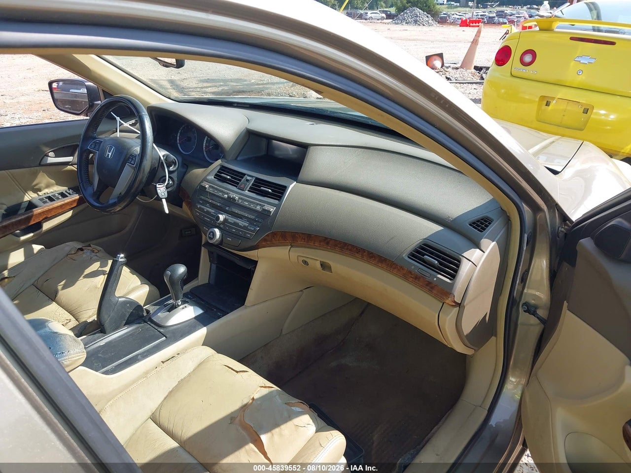 1HGCP36879A****** · 2009 HONDA ACCORD 3.5 EX-L · 5/11