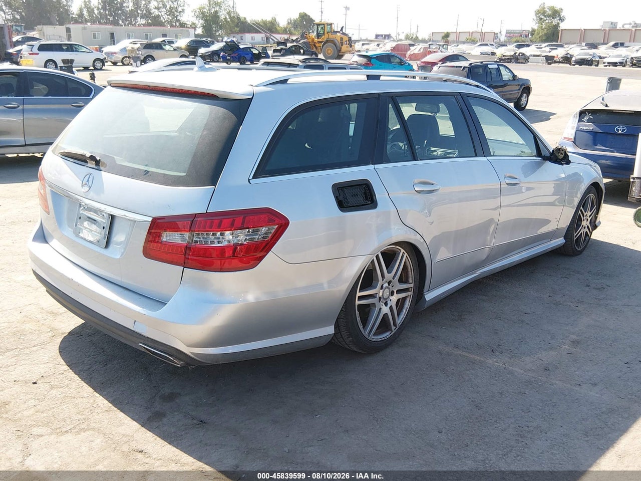 2011 MERCEDES-BENZ E 350 4MATIC · 4/11