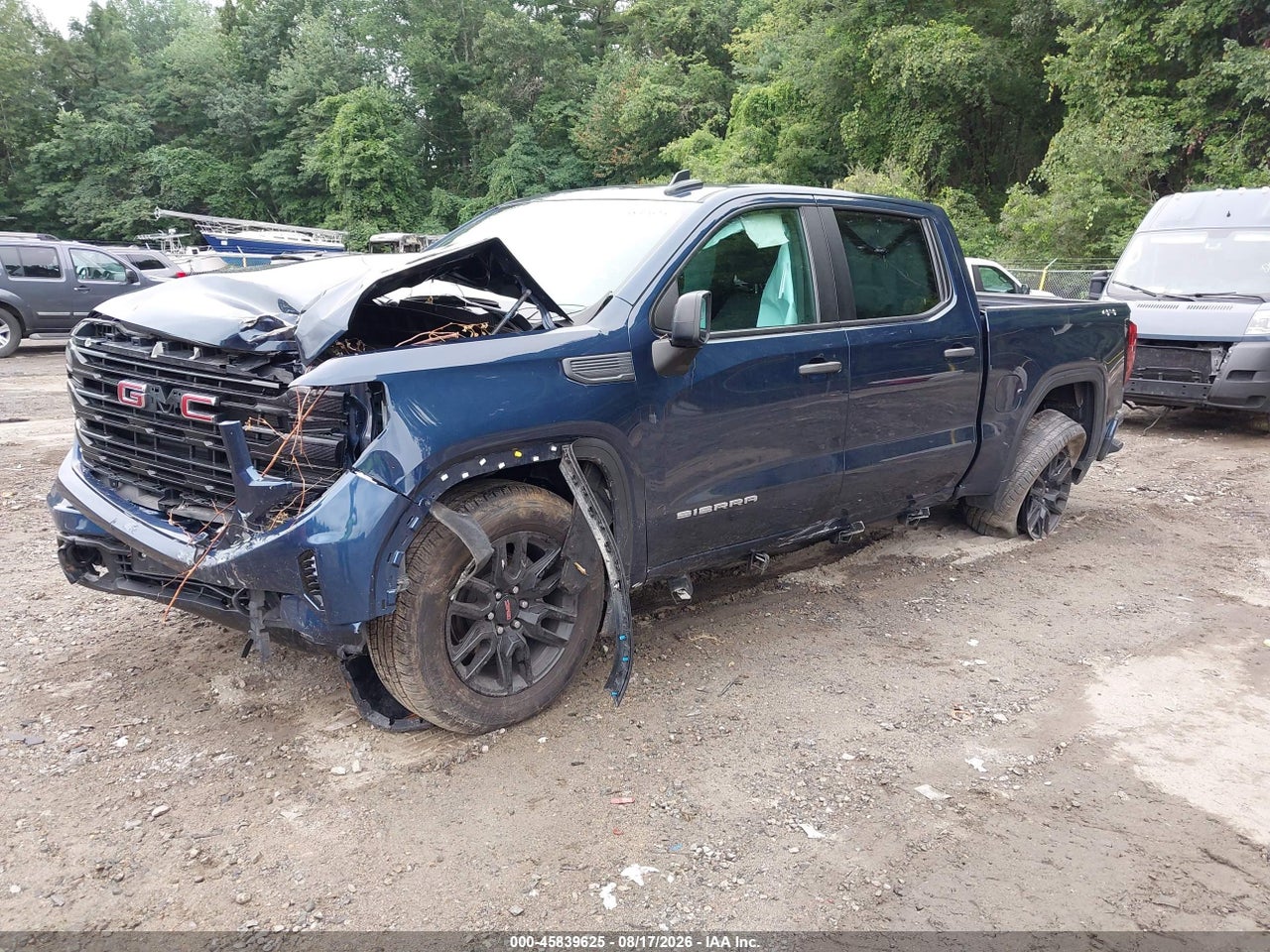 2023 GMC SIERRA 1500 PRO · 2/11