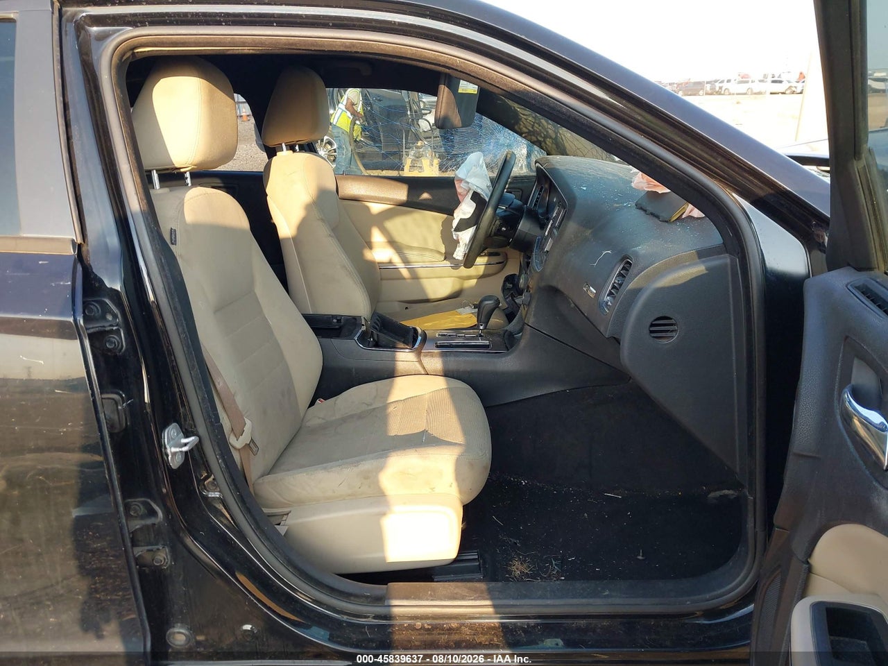 2014 DODGE CHARGER SE · 5/11