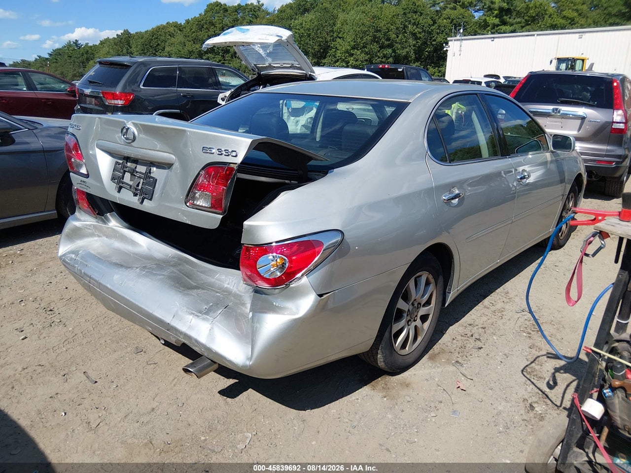 2004 LEXUS ES 330 · 4/11