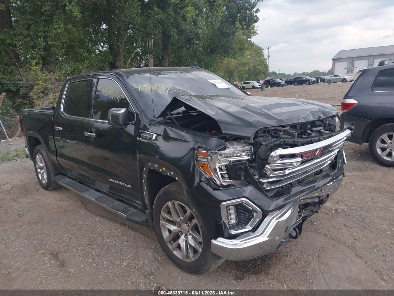 2020 GMC SIERRA 1500 4WD  SHORT BOX SLT · 6/10