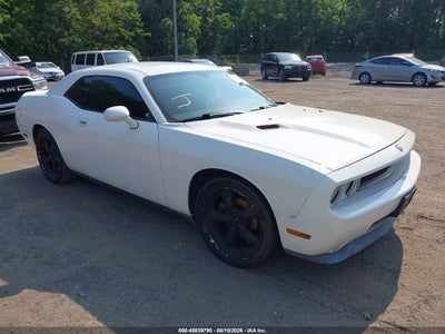 2009 DODGE CHALLENGER SE