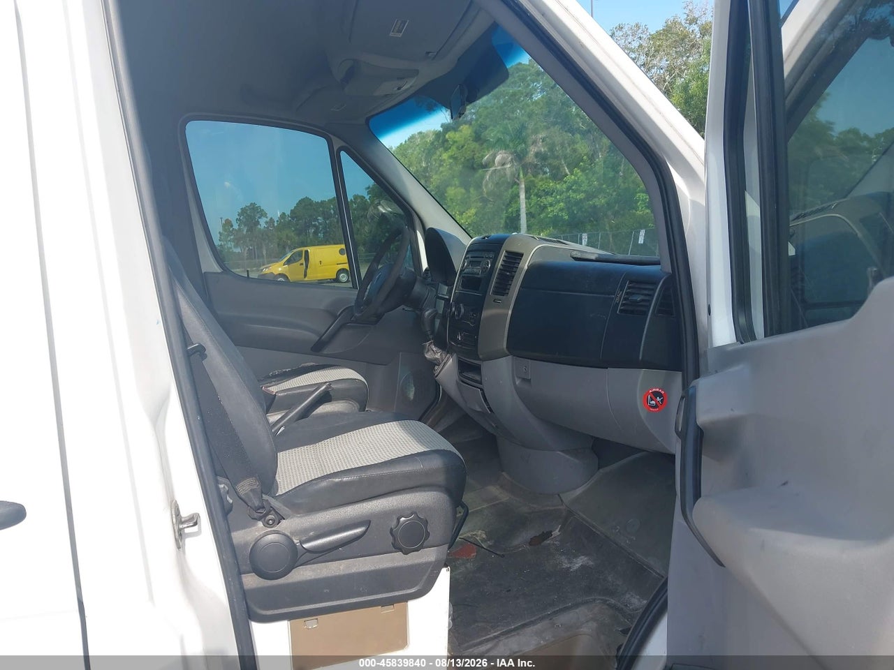2008 DODGE SPRINTER VAN 2500 · 5/11