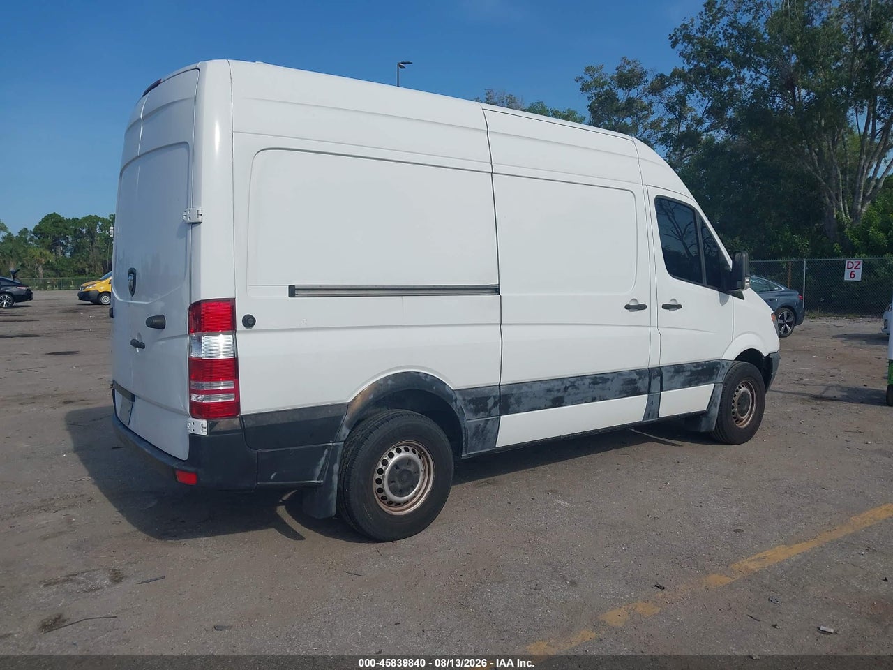 2008 DODGE SPRINTER VAN 2500 · 4/11