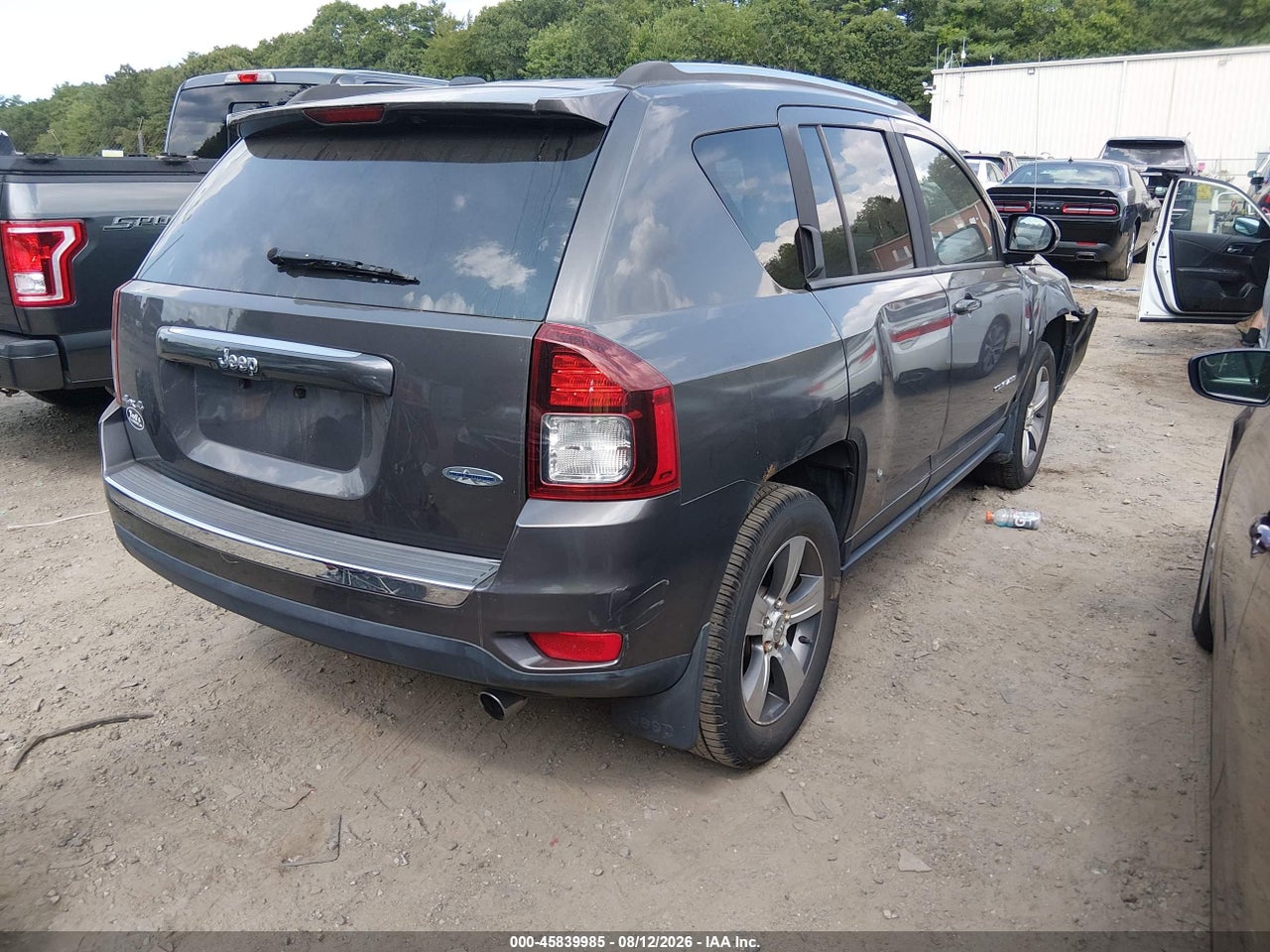 2016 JEEP COMPASS HIGH ALTITUDE EDITION · 4/11