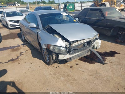 YV1MC67298J****** · 2008 VOLVO C70 T5 M