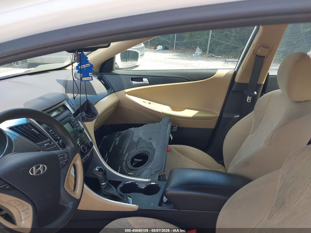 2014 HYUNDAI SONATA GLS · 5/10
