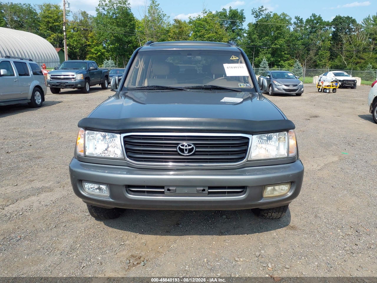 2000 TOYOTA LAND CRUISER   · 6/11