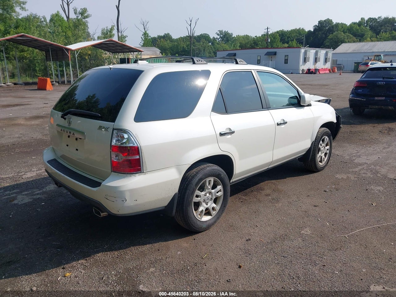2HNYD18815H****** · 2005 ACURA MDX   · 4/11