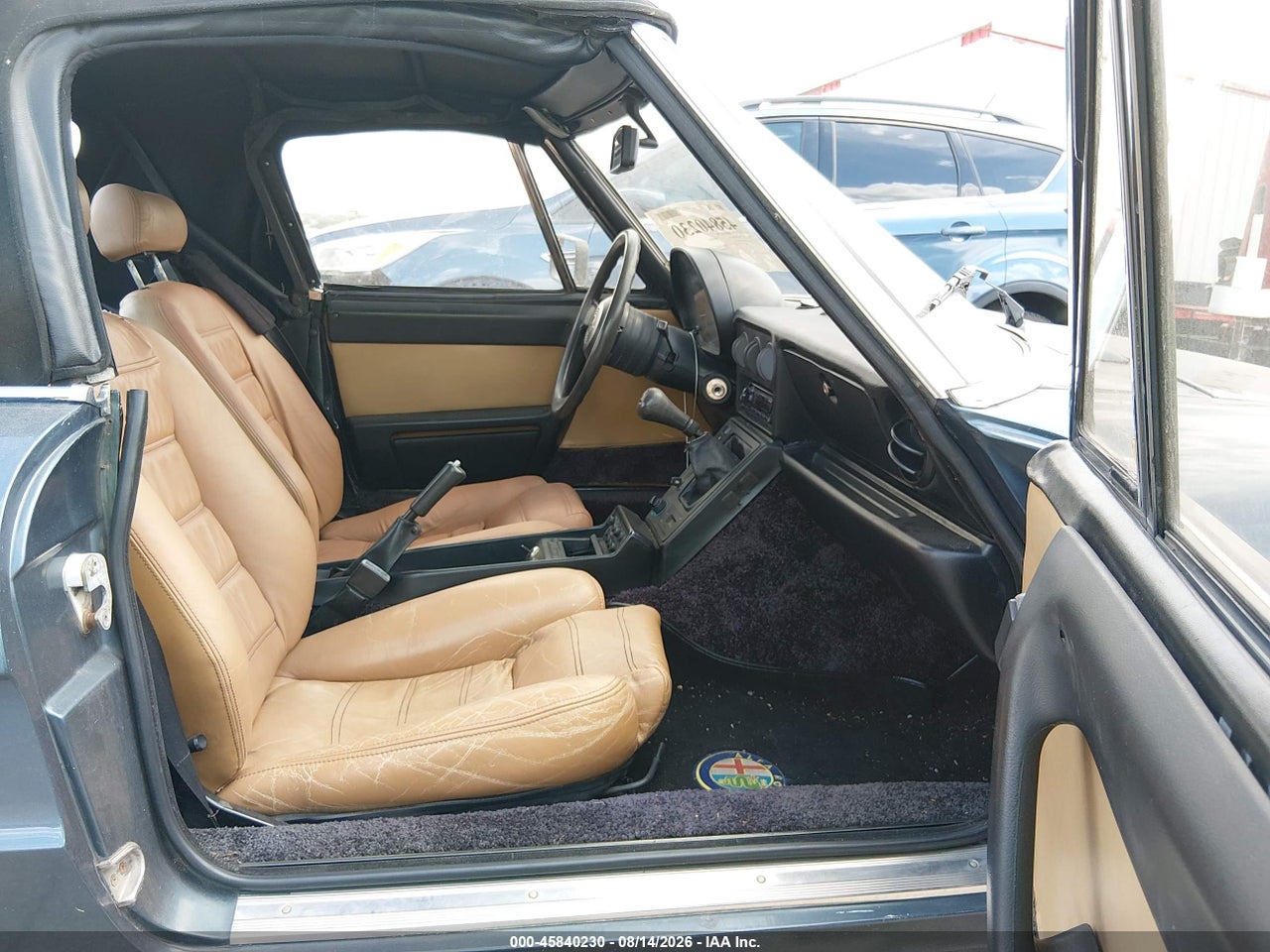 ZARBA5586H1****** · 1987 ALFA ROMEO SPIDER VELOCE · 5/11