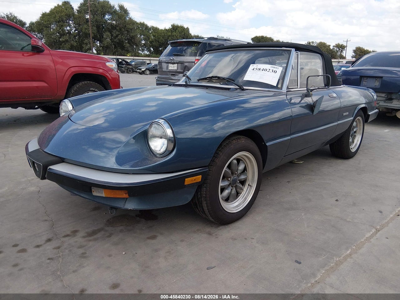 ZARBA5586H1****** · 1987 ALFA ROMEO SPIDER VELOCE · 2/11