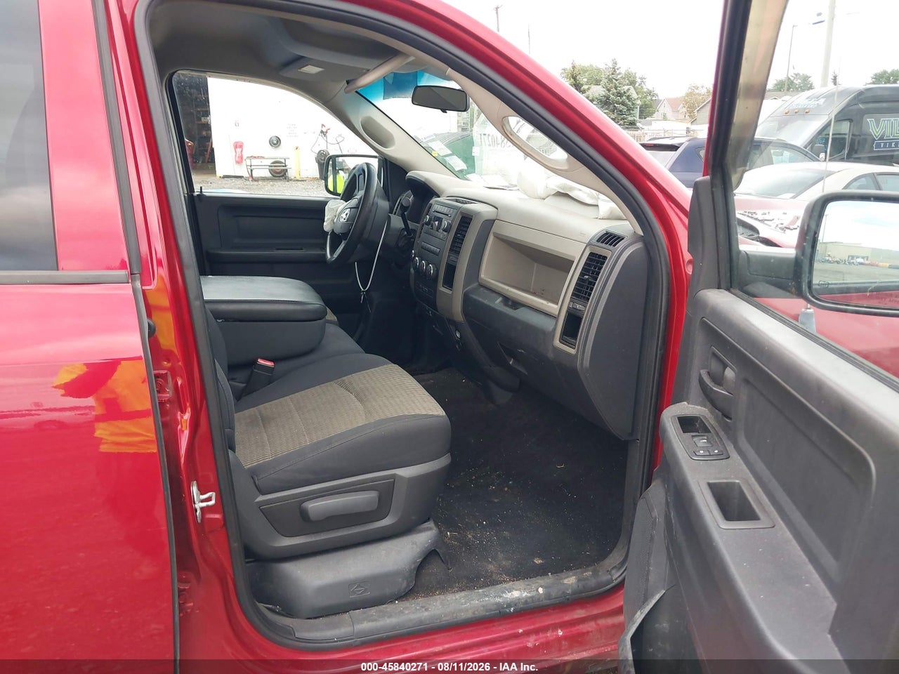 2010 DODGE RAM 1500 ST · 5/11