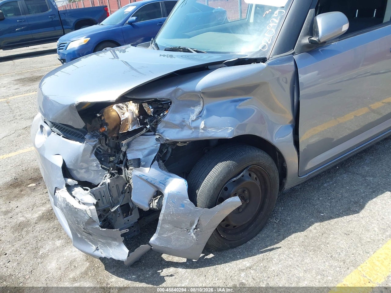 2012 SCION XB · 6/10