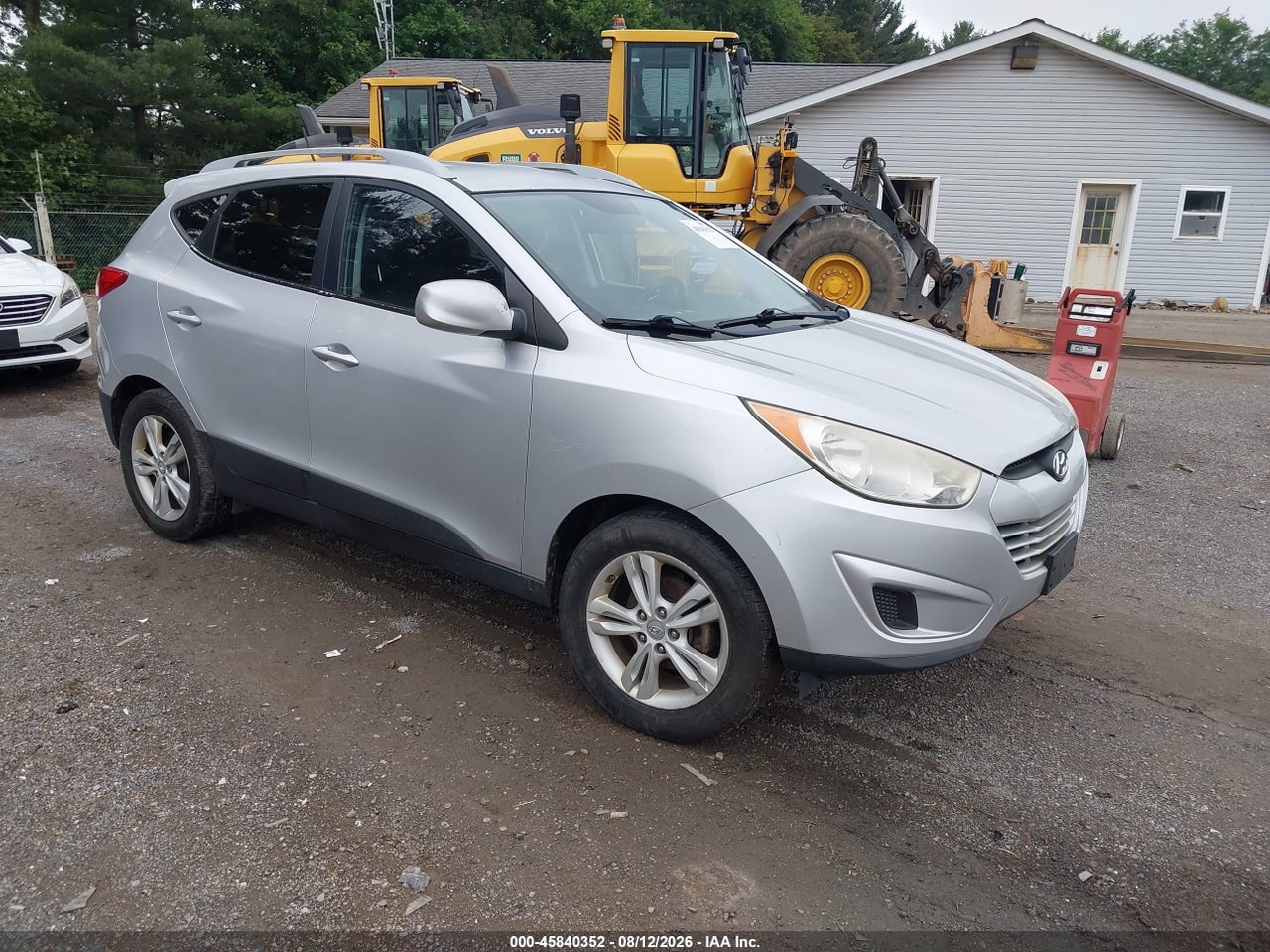 KM8JU3AC1AU****** · 2010 HYUNDAI TUCSON GLS