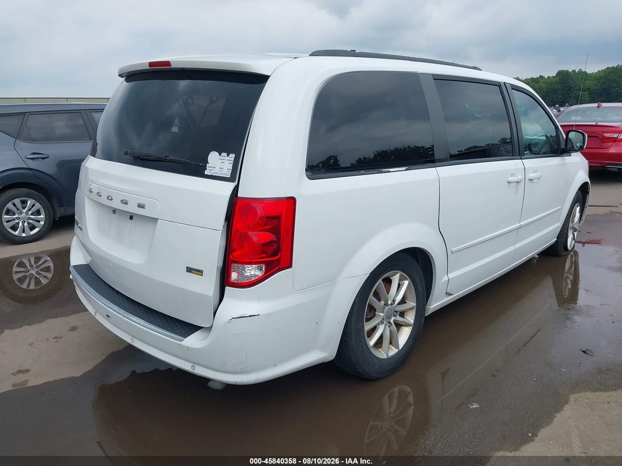 2016 DODGE GRAND CARAVAN SXT · 4/11