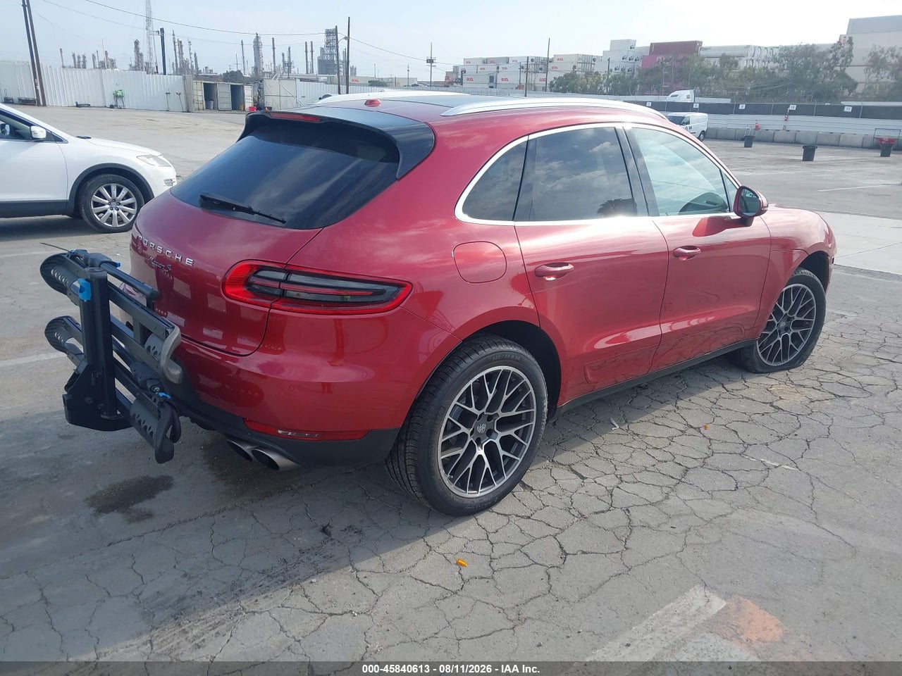 2016 PORSCHE MACAN S · 4/11