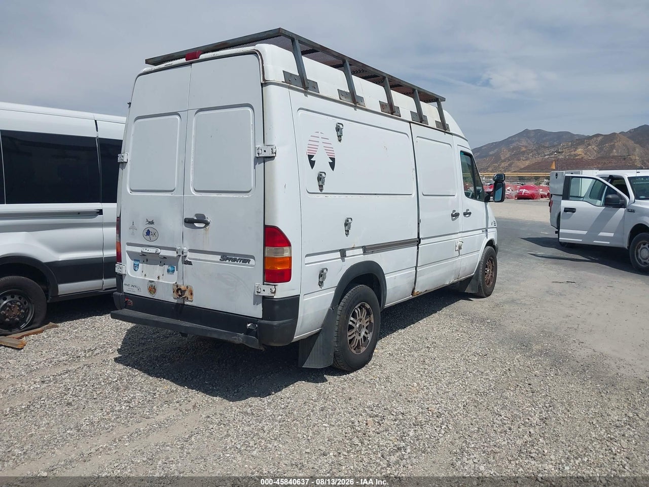 2004 DODGE SPRINTER VAN 2500 · 4/11