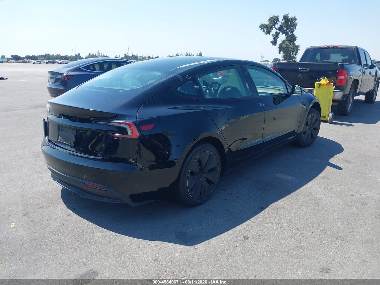 2025 TESLA MODEL 3 LONG RANGE REAR-WHEEL DRIVE/STANDARD REAR-WHEEL DRIVE · 4/10