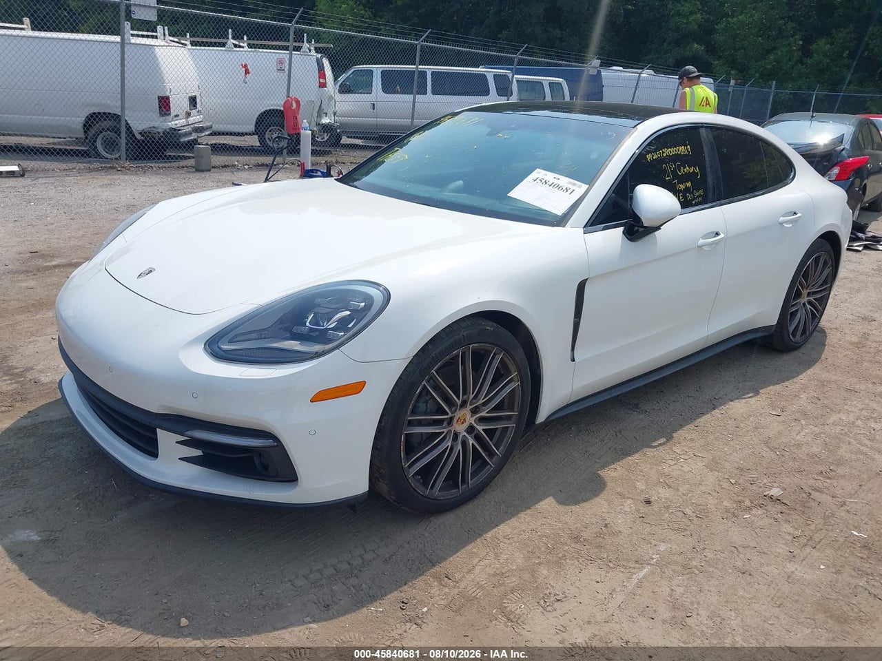 2018 PORSCHE PANAMERA 4S · 2/11