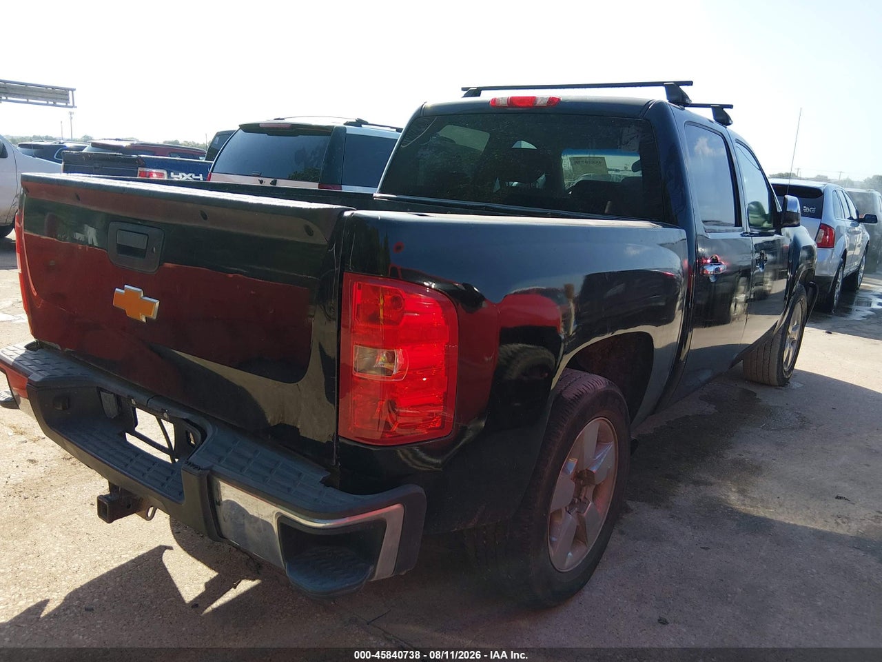 2011 CHEVROLET SILVERADO 1500 LT · 4/11