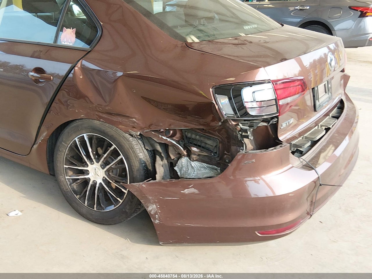 2016 VOLKSWAGEN JETTA 1.4T S · 6/11