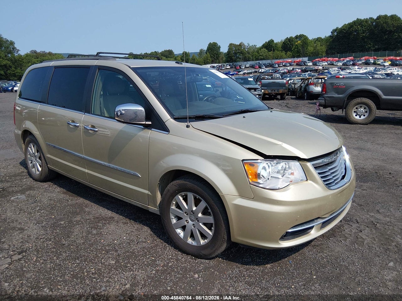 2A4RR8DG2BR****** · 2011 CHRYSLER TOWN &amp; COUNTRY TOURING-L