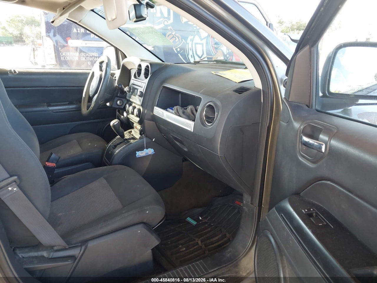 2016 JEEP COMPASS SPORT · 5/11