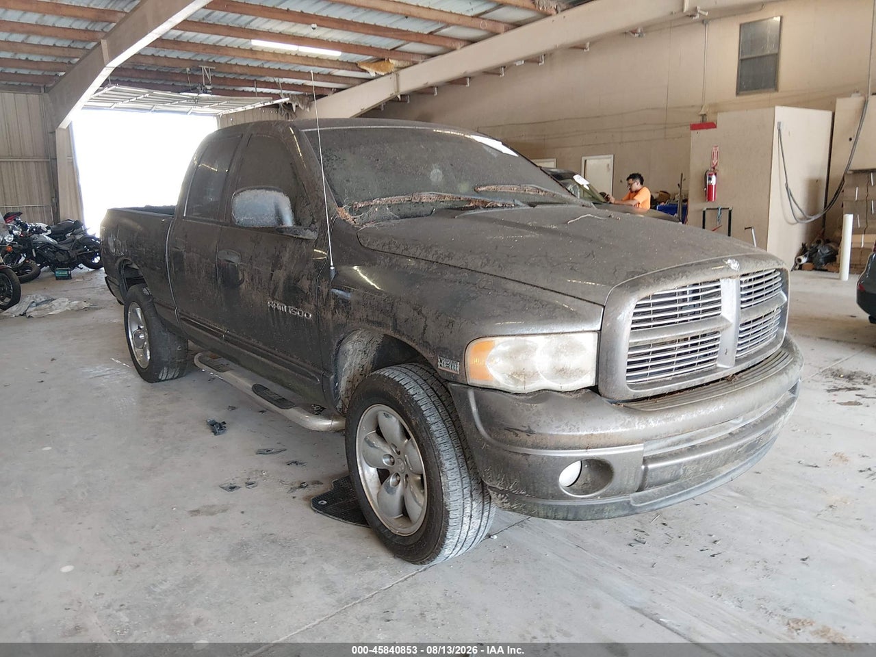 1D7HU18DX4S****** · 2004 DODGE RAM 1500 SLT/LARAMIE