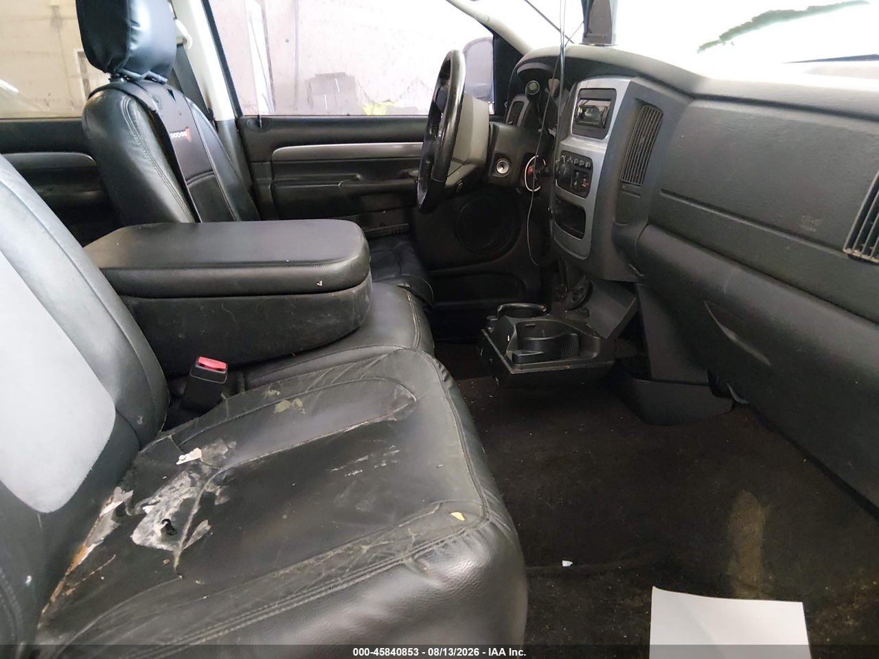 2004 DODGE RAM 1500 SLT/LARAMIE · 5/11