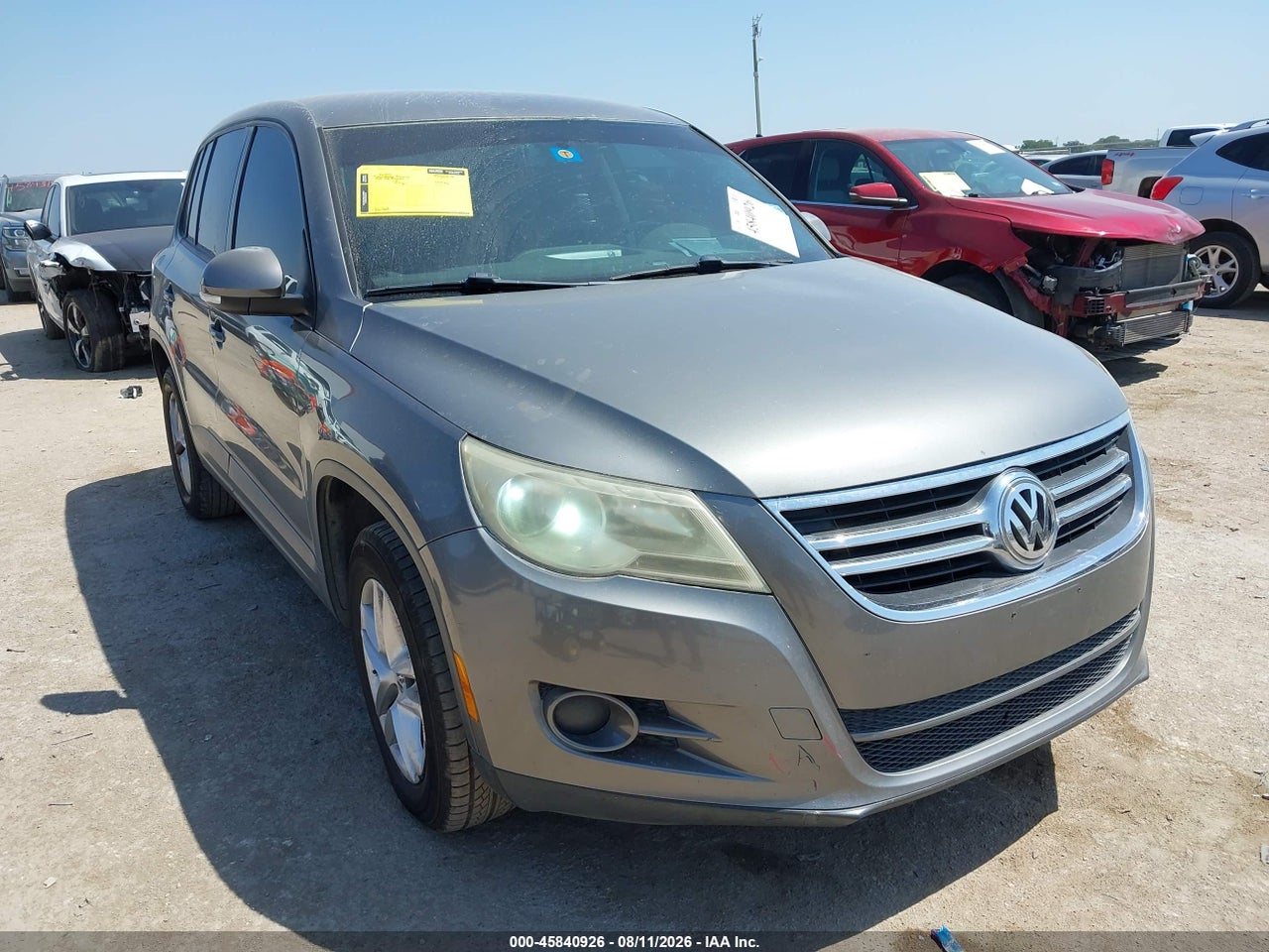WVGAV7AXXBW****** · 2011 VOLKSWAGEN TIGUAN S