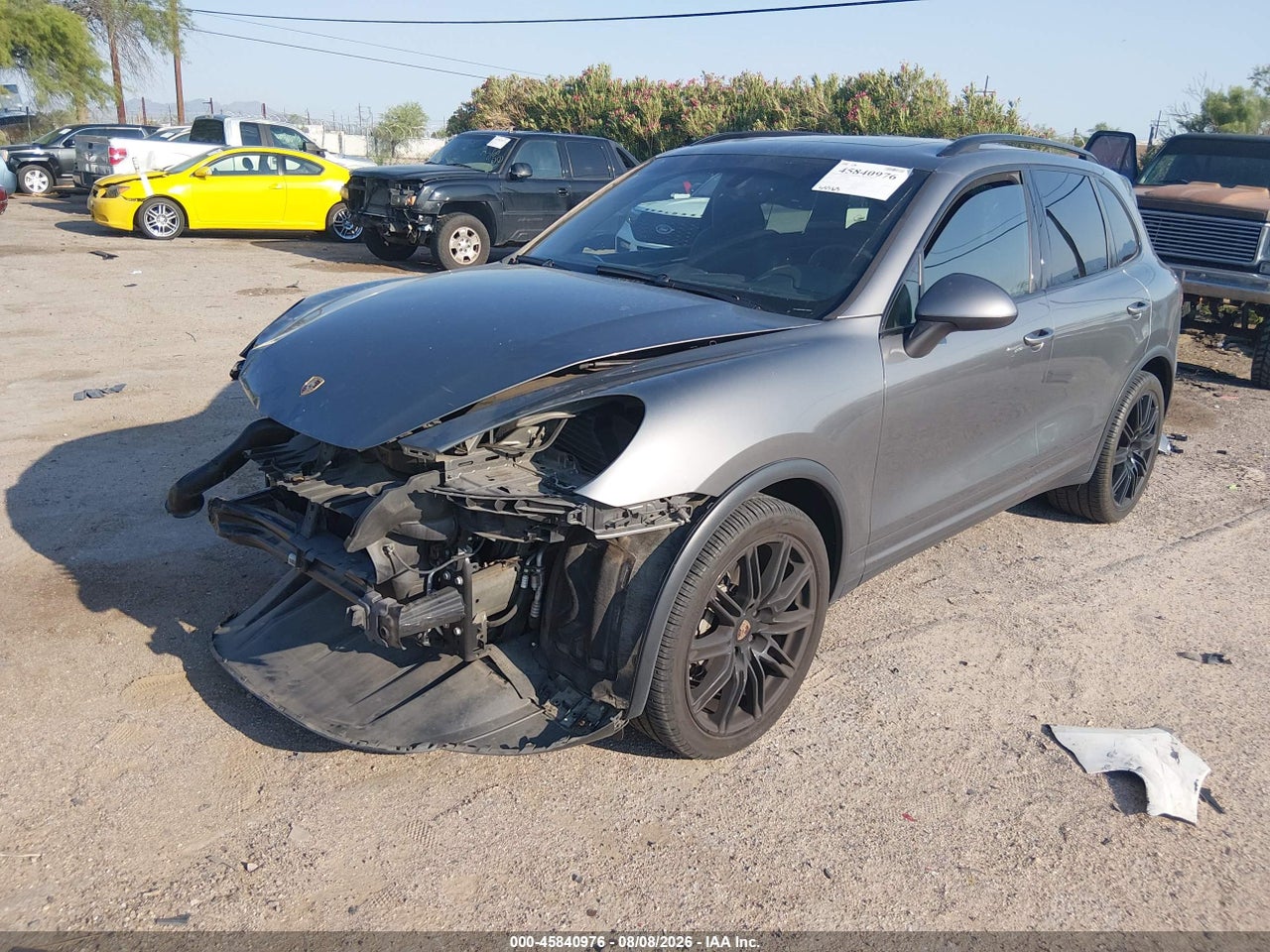 WP1AB2A20EL****** · 2014 PORSCHE CAYENNE S · 2/11