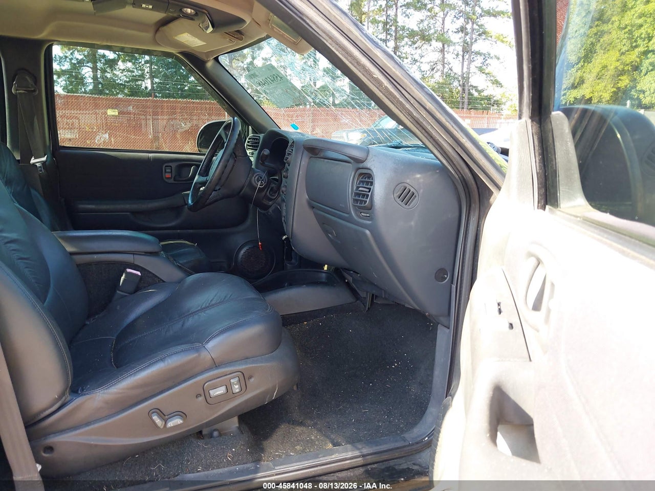 2004 GMC SONOMA SLS · 5/11
