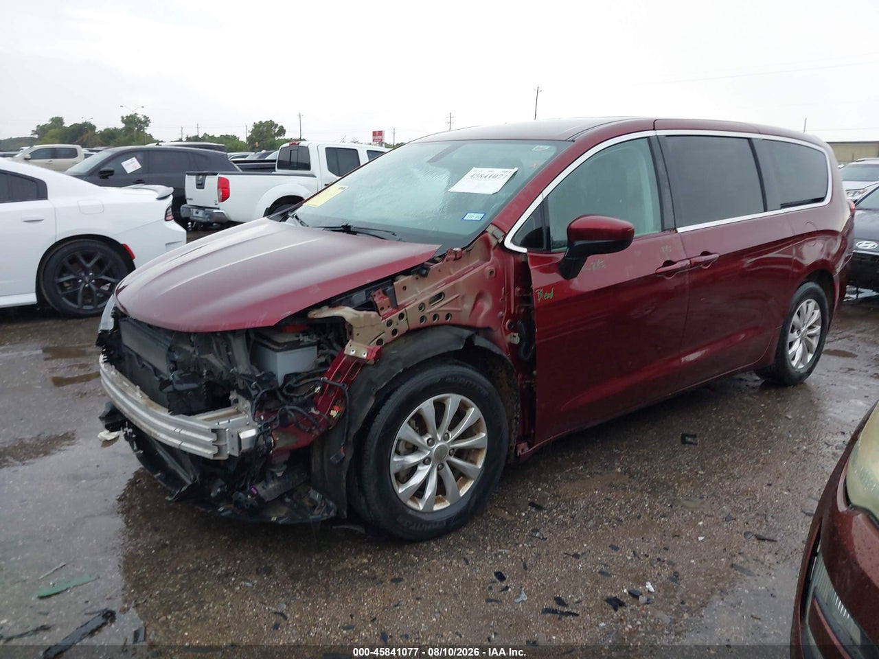 2017 CHRYSLER PACIFICA TOURING · 2/11