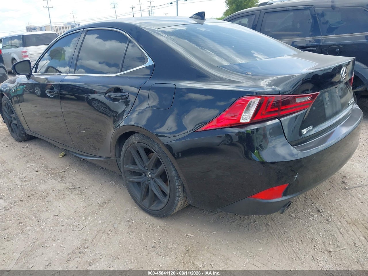 2015 LEXUS IS 250 · 3/7