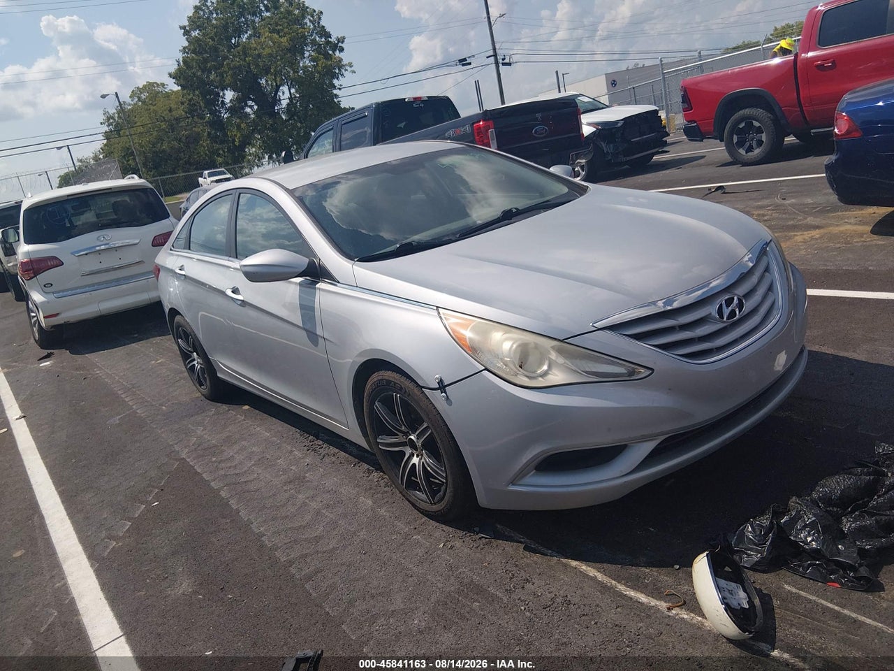 5NPEB4AC1BH****** · 2011 HYUNDAI SONATA GLS
