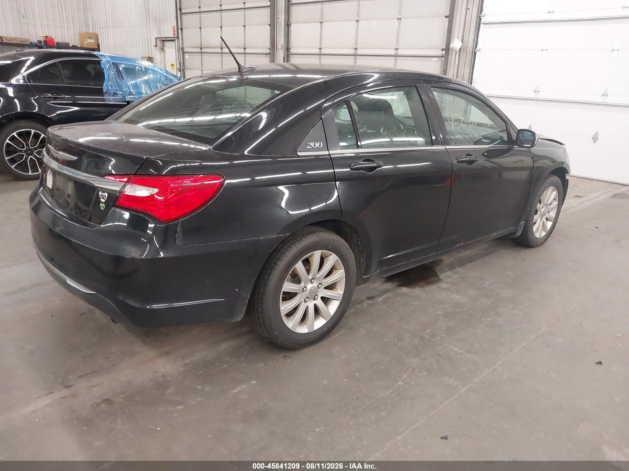 2013 CHRYSLER 200 TOURING · 4/11